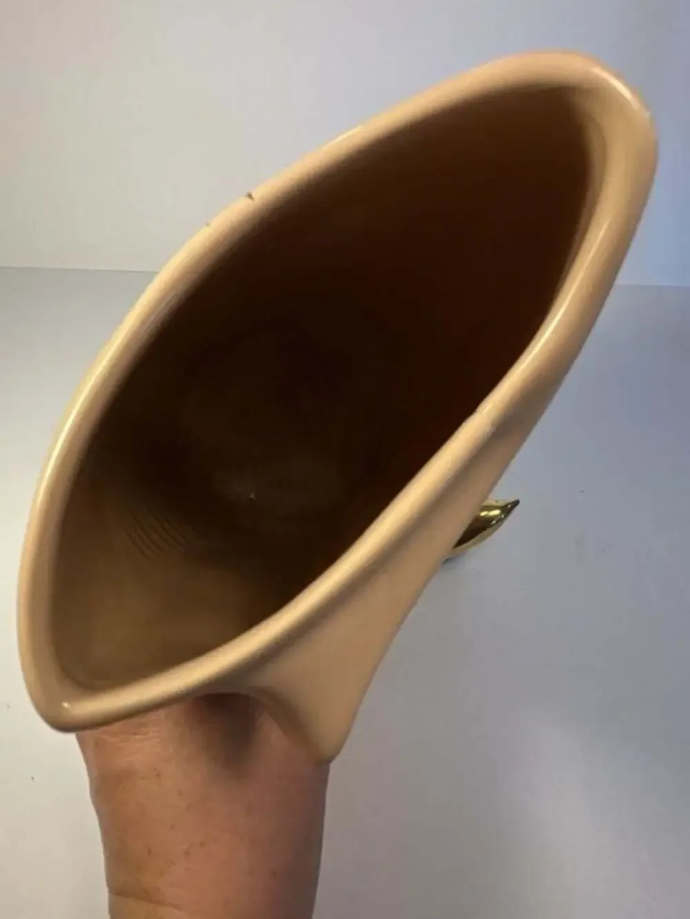 Vintage Mid-Century Modern Pink Ceramic Wall Pocket Vase with Gold Trim